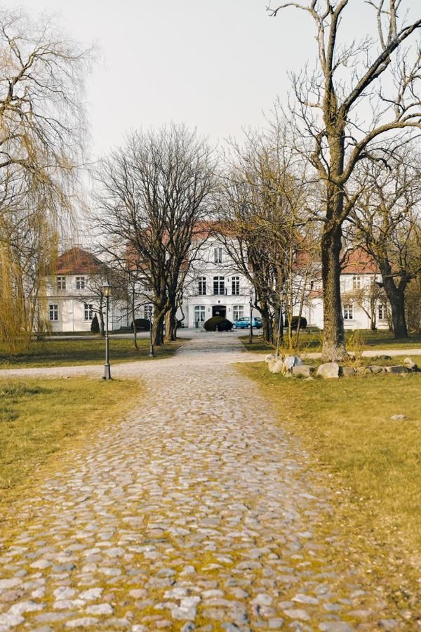 Отель Pałac Godętowo Leczyce-9
